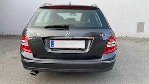 Mercedes C 220 CDI Avantgarde Blue Efficiency (Diesel) 170 PS. 2010 Modeljahr   Schaltgetriebe Bild 11