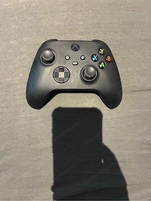 XBOX Series x + Controller Bild 5
