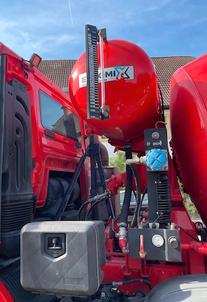 MAN TGS 32.440 8x4 Euromix 9m  Bild 5