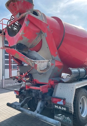 MAN TGS 32.440 8x4 Euromix 9m  Bild 6