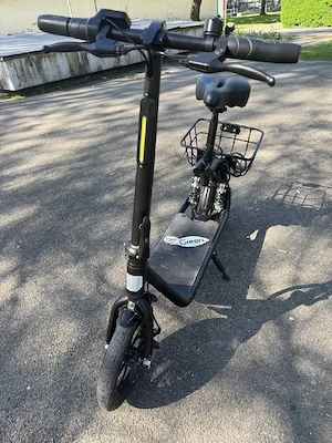 Ellektro Roller Doc.Green Bild 3