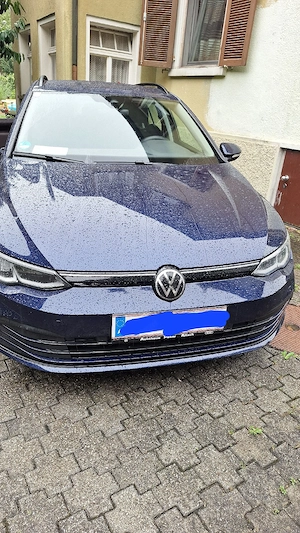 VW Golf 8 2.0 TDI 116PS - 21.12 2 km - Unfallfrei - 8x Alu + Service Neu Bild 3