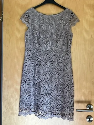 Schönes Cocktailkleid mit Jacke ! Neuwertig! Bild 2