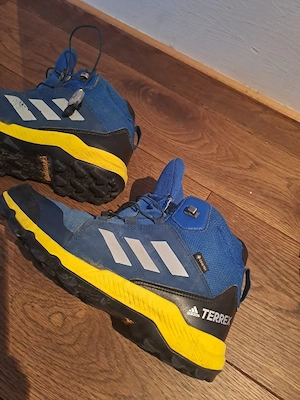 ADIDAS Trekking Schuhe Bild 3