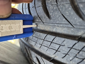 Sommerreifen auf Stahlfelgen Bild 4