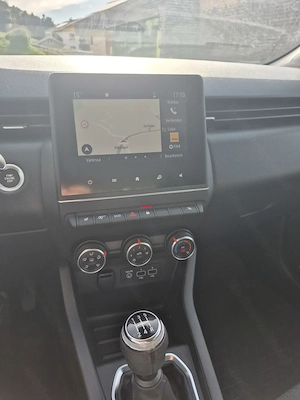 Renault Clio V Zen, viel Sonderausstattung, 8-fach bereift, Navi, Sitzheizung, Tempomat uvm. Bild 6