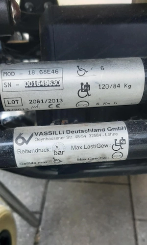 Elektrorollstuhl mit Stehfunktion & Begleitsteuerung - Vassilli Profi inkl. ROHO Bild 10