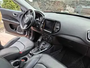Jeep Compass Bild 12