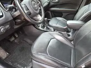 Jeep Compass Bild 17