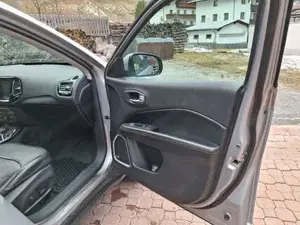 Jeep Compass Bild 9