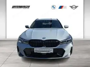 BMW 330e xDrive M-Sportpaket // Panorama Glasdach // Harman Kardon Bild 2