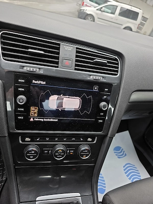 Vw  Golf  7 1.6 Tdi   Bild 9