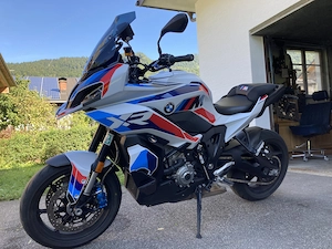 BMW M 1000 xr Bild 4