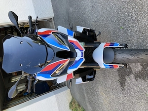 BMW M 1000 xr Bild 8