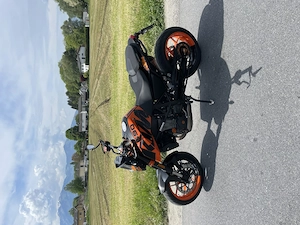 KTM 690 Duke Schwarz Orange