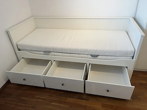 IKEA Hemnes Tagesbett, neuwertig Bild 3