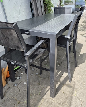 Gartentisch mit 6 Stühlen  Bild 2