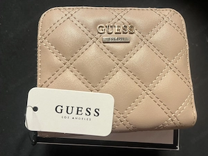 Guess Geldtasche neu