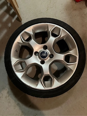 Ford Fiesta Alu felgen Bild 2