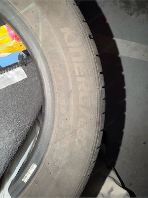 Reifen Nur Gummi  Bild 2