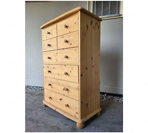 Schubladenschrank Massiv kann gratis abgeholt werden Bild 2