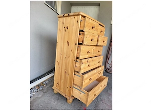 Schubladenschrank Massiv kann gratis abgeholt werden Bild 3