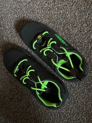 Arbeitsschuhe NEU  Bild 2