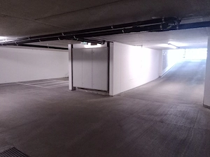 Motorrd Tiefgaragenstellplatz  Bild 4
