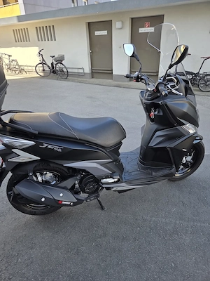 125 er Motorrad  Bild 3