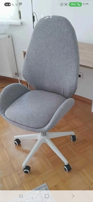 Schreibtisch mit drehstühl Bild 3