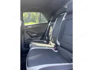 VW T-Roc Bild 12
