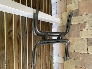 zu verschenken. Gartentisch 70cm x 70cm