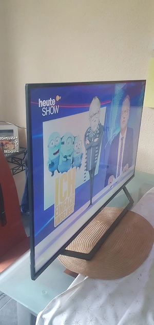 43 Zoll Smart TV Bild 2