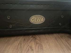 Gitarre Höfner + Koffer Bild 6