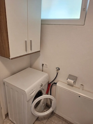 Zimmer als Wohngemeinschaft in einer kleinen WG in Zwischenwasser Bild 8