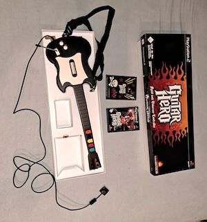 Guitar Hero 1 Bundle - PS2 | Gitarre mit OVP Bild 2