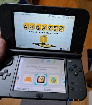 New Nintendo 3DS XL Metallic Black - OVP + Ladekabel + 2 Spiele (Mario & Monster Hunter) Bild 8