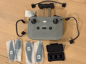 DJI Mavic Air 2 Fly More Combo - nur 3,95h Flugzeit für 349  Bild 3
