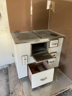 Nostalgischer Holzherd   Küchenherd (Weiß) - Perfekt für Hütte oder Landhaus! Bild 2