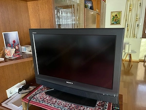 Fernseher  Sony KDL-26P2530  Bild 2