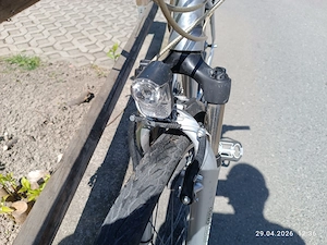 Jugendfahrrad Alu Rahmen, viele Teile neuwertig Bild 2