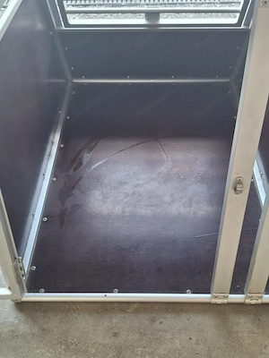 Verkaufe Hundebox Schmidt Alu  Bild 5