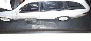 Zu Verkaufen, Modellauto 