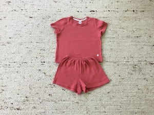 STOPP!  1 Shorty Gr. 116 , von Petit Bateau, neuwertig, s.B+T.