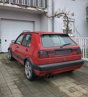 Volkswagen Golf 2 GTI Bild 2
