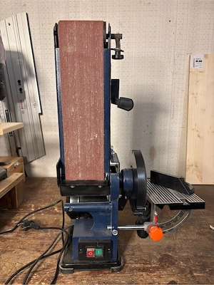 Ferm Schleifmaschine  Bild 4