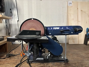 Ferm Schleifmaschine 