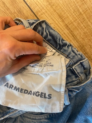 Armedangels Maiira Mom fit Jeans Bild 3