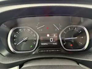 Peugeot Traveller Bild 8