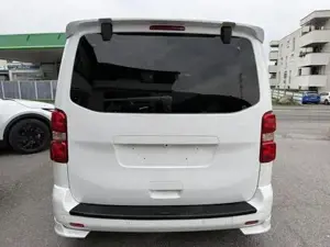 Peugeot Traveller Bild 14